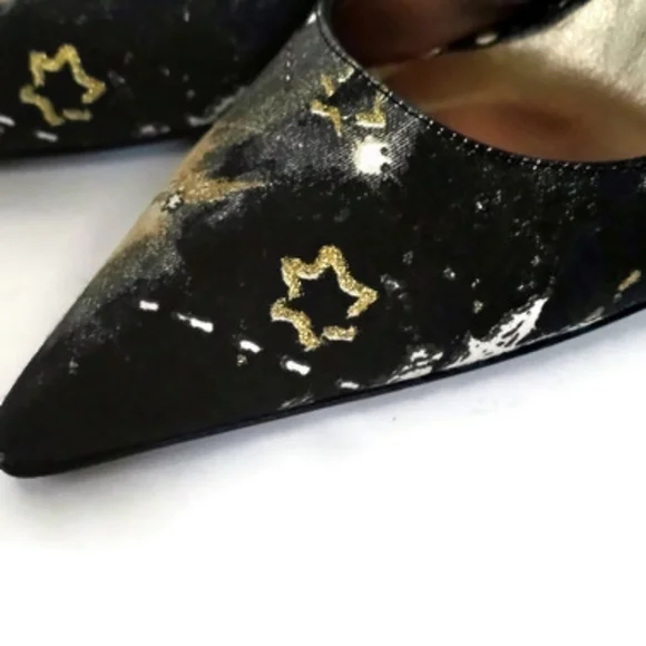 Roberto Cavalli Black and Gold Heels - Picture 4 of 9